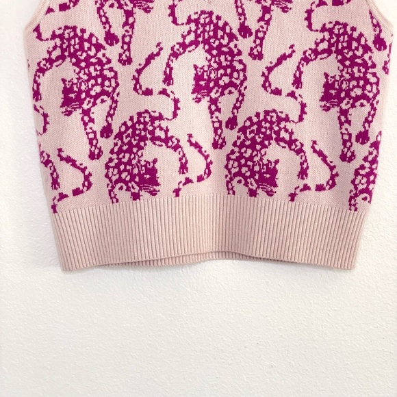 Anthropologie Maeve Jacquard Sweater Vest V Neck Pink Jaguar Cat Print XS - Picture 9 of 15